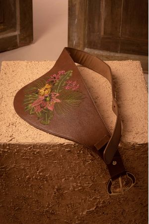 Cinturón encanto de cuero para mujer bordado floral