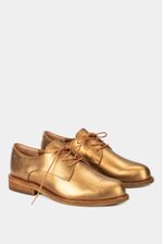 Zapatos-de-cuero-con-cordones