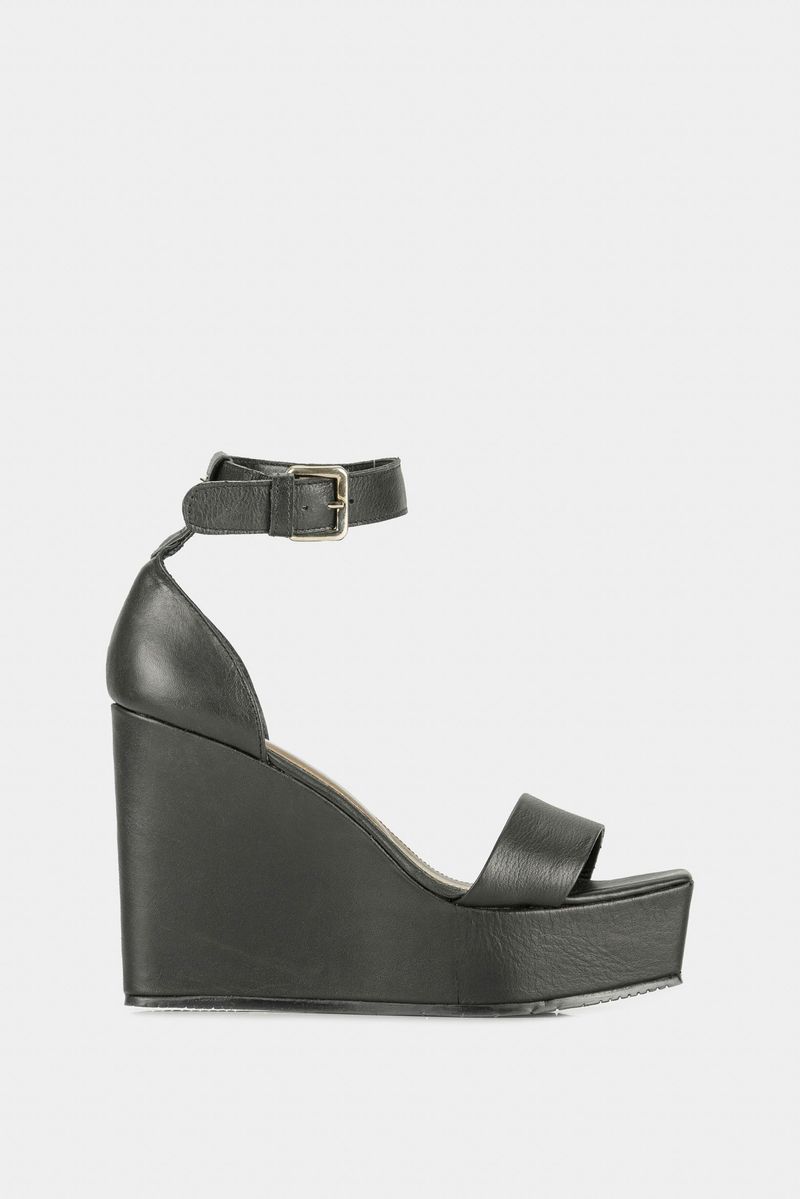 Sandalias-plataforma-de-cuero