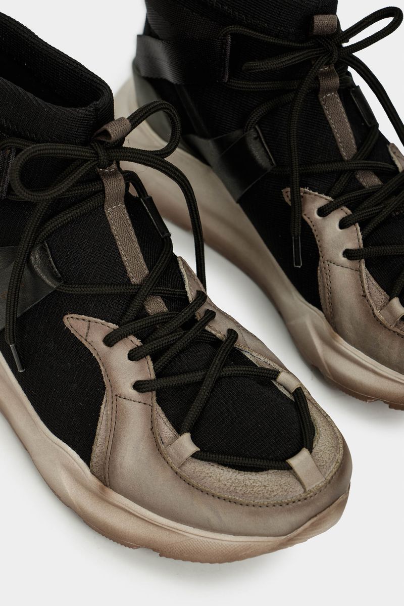 Tenis-De-Cuero