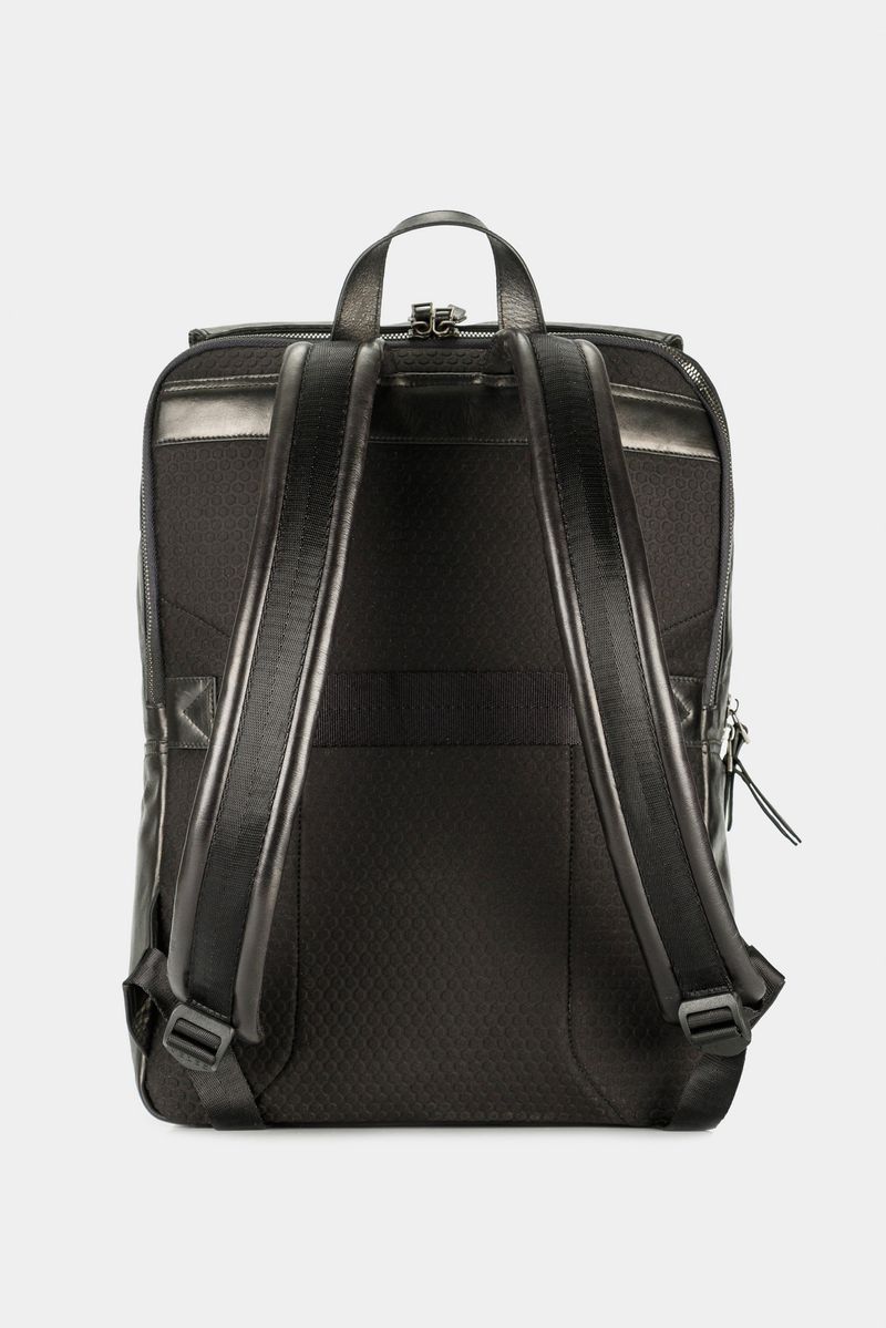 Morral-de-cuero