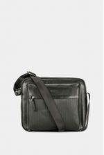 Bolso-manos-libres-de-cuero