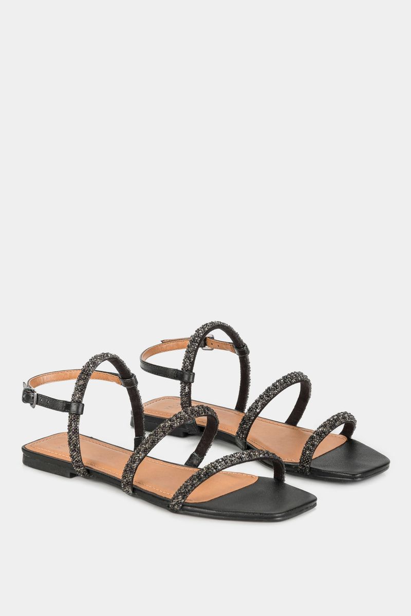 Sandalias-planas-de-cuero-