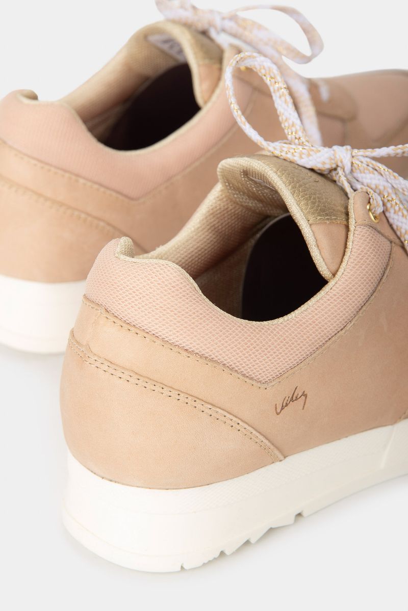 Tenis-de-cuero