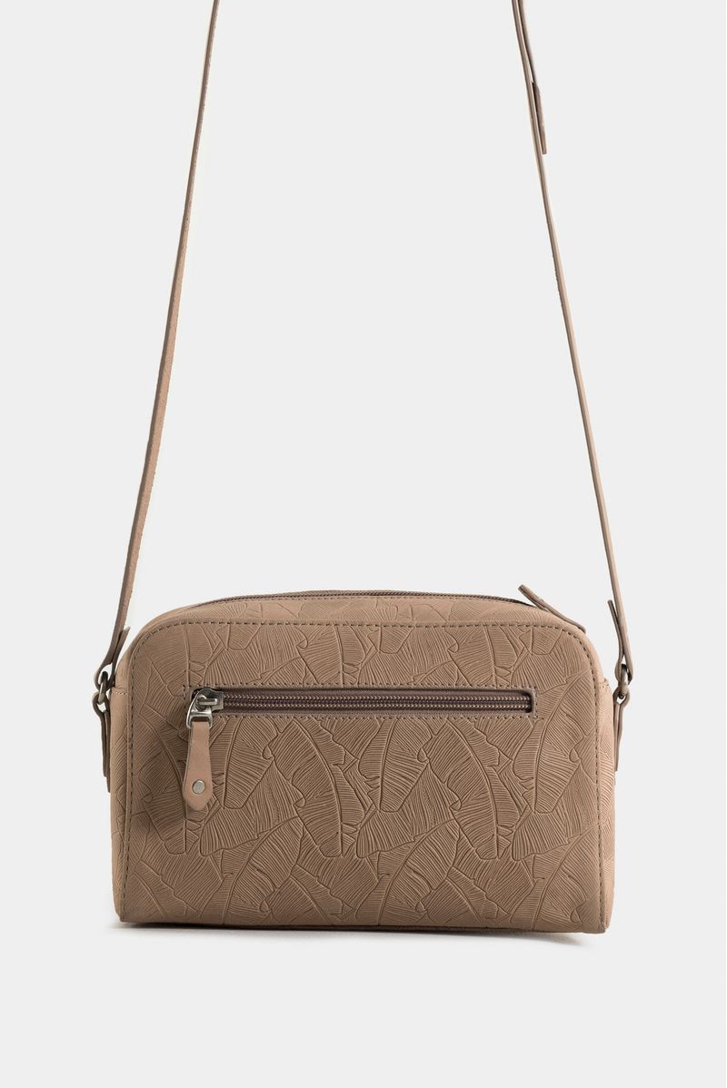 Bolso-manos-libres-de-cuero