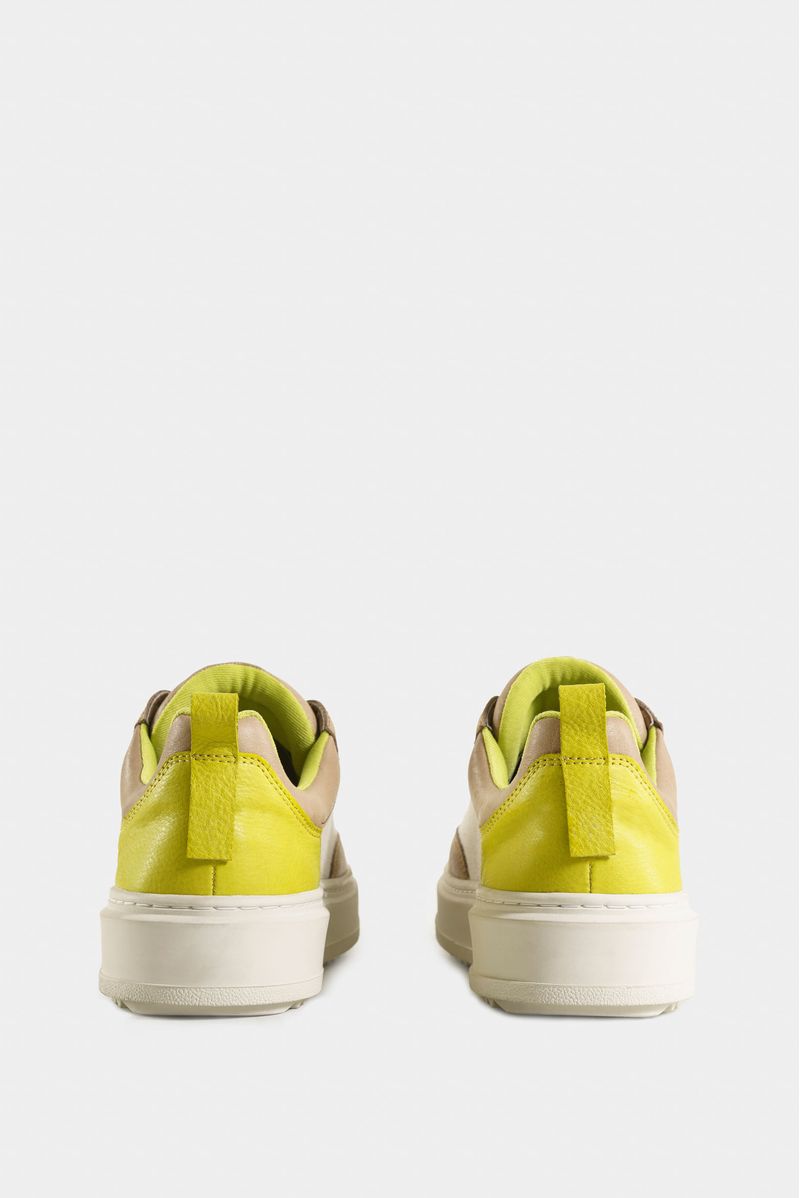 Tenis-de-cuero