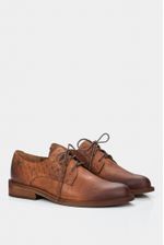 Zapatos-de-cuero-con-cordones