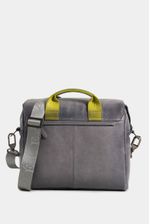 Bolso-manos-libres-de-cuero