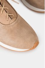 Zapatos-de-cuero-con-cordones