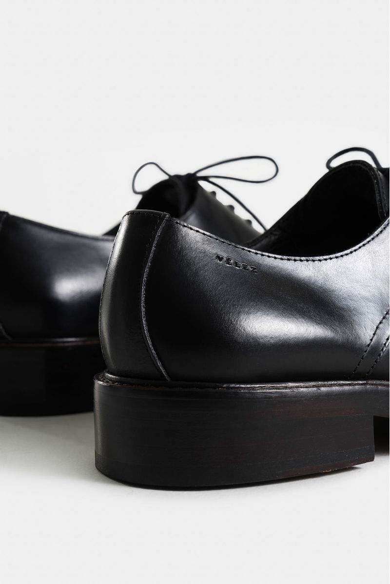 Zapatos-cordon-de-cuero