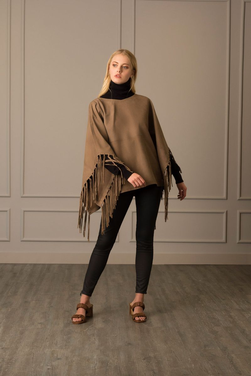 Poncho-de-cuero