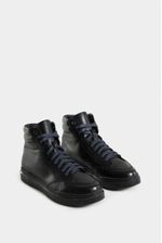 Botas-de-cuero