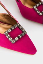 Tacones-de-cuero