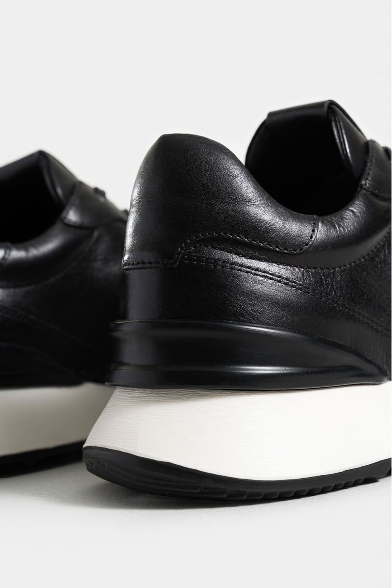 Tenis-de-cuero