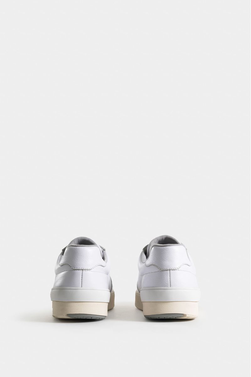 Tenis-de-cuero